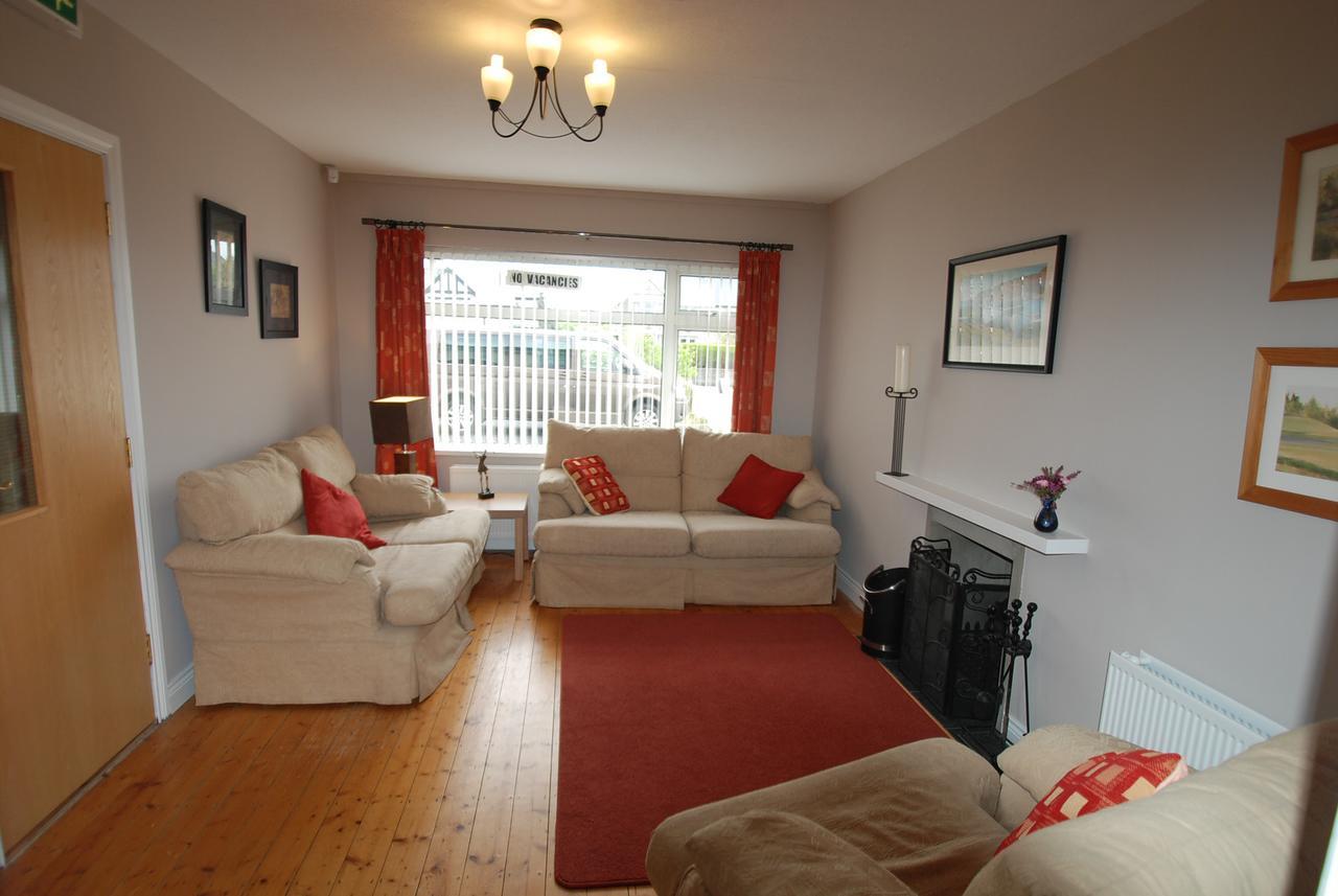 Aaranmore Lodge Guest House Portrush Exterior foto